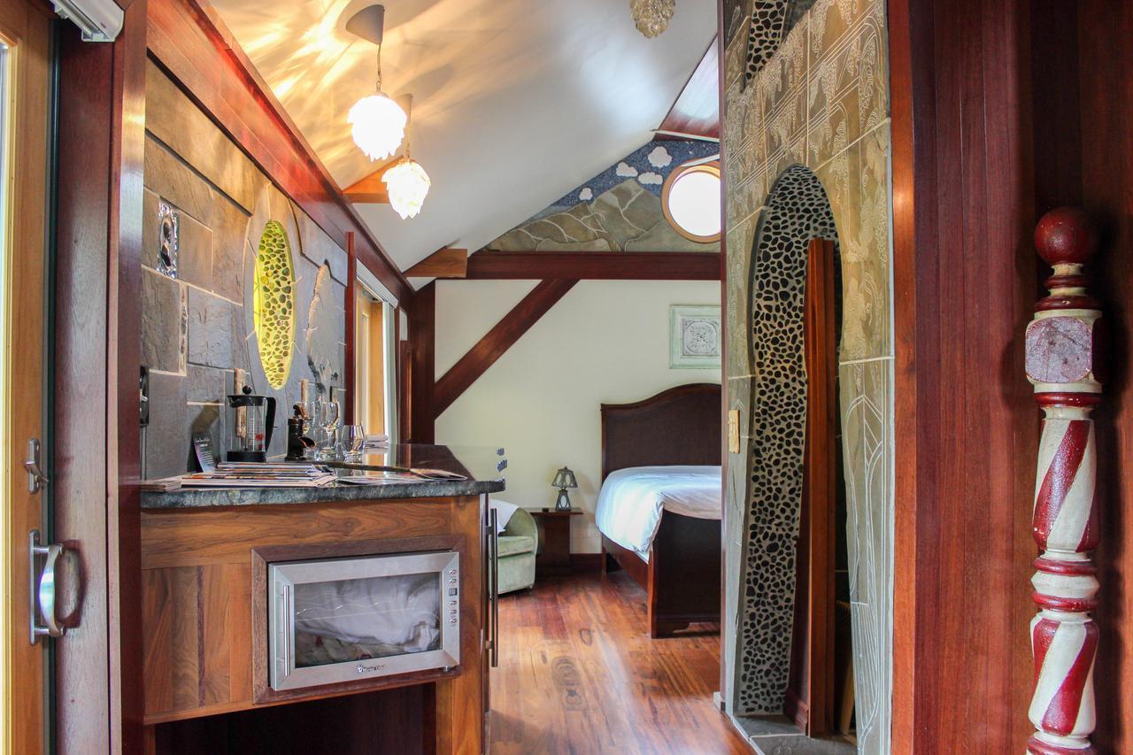 Hôtel New Park Retreat à Ithaca Extérieur photo